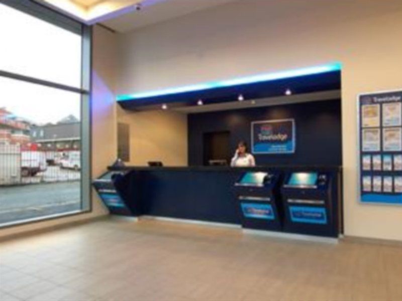 Travelodge Manchester Central Arena Extérieur photo